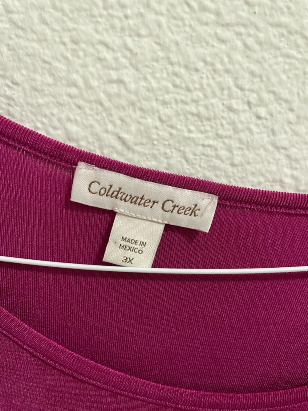 Coldwater Creek  Raspberry Scoop-Neck Long Sleeve Tunic Tee